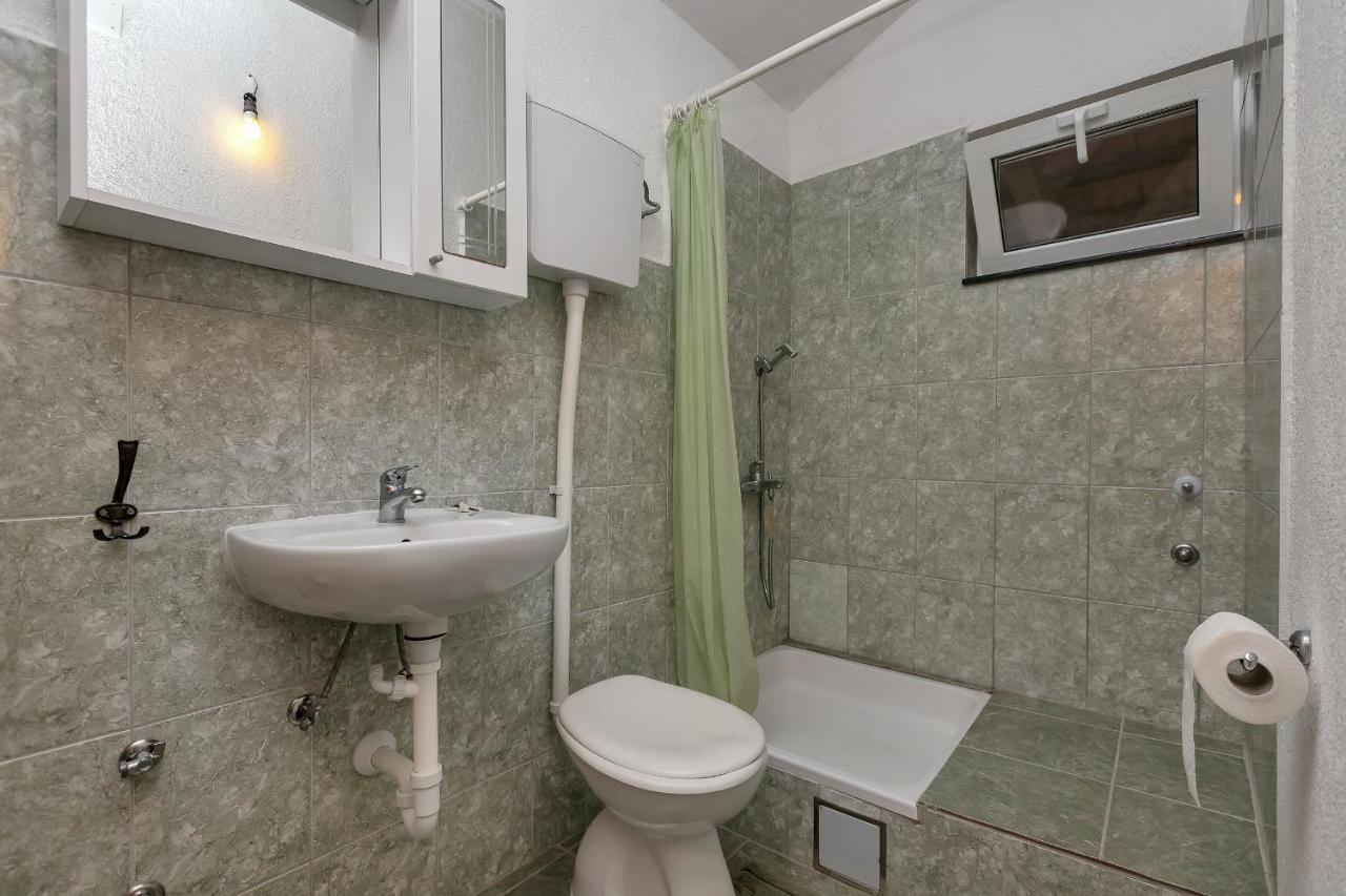 Milivoj Apartment *